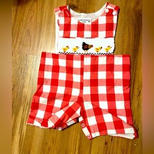 Smocked chicken Jon Jon